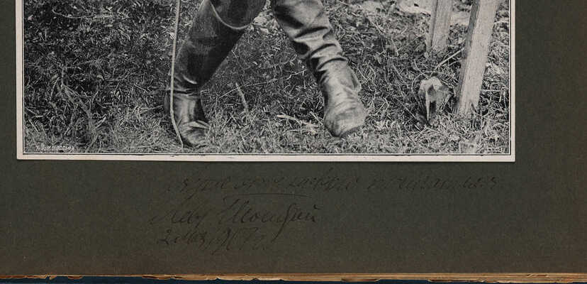 [Л.Н. Толстой, автограф]. Лев Толстой. Великий писатель земли русской... СПб., 1903.